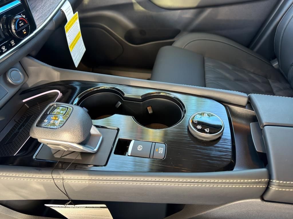 New 2026 Nissan Rogue Platinum image 29