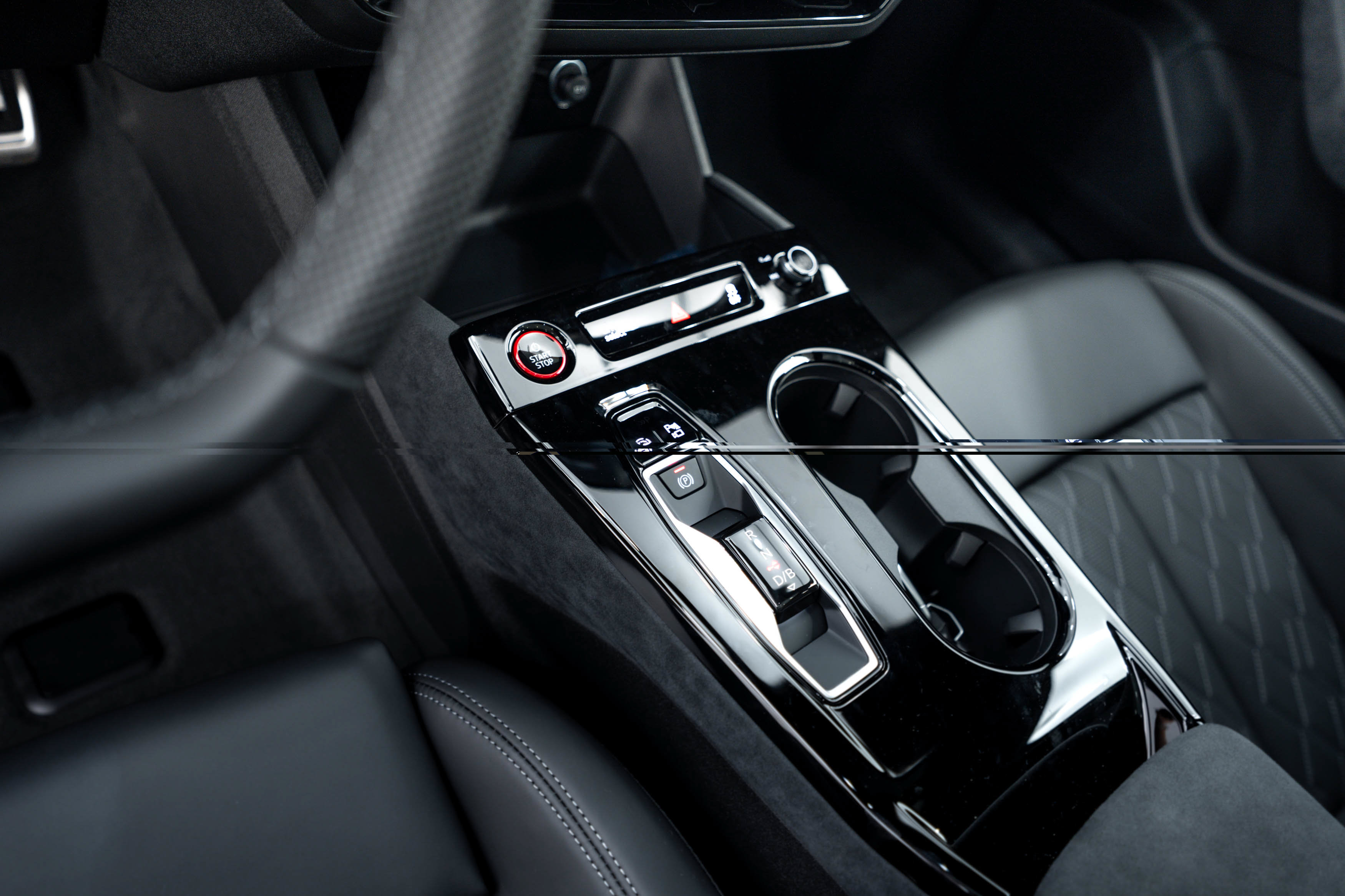 New 2027 Audi S6 e-tron Prestige AWD/4WD image 11