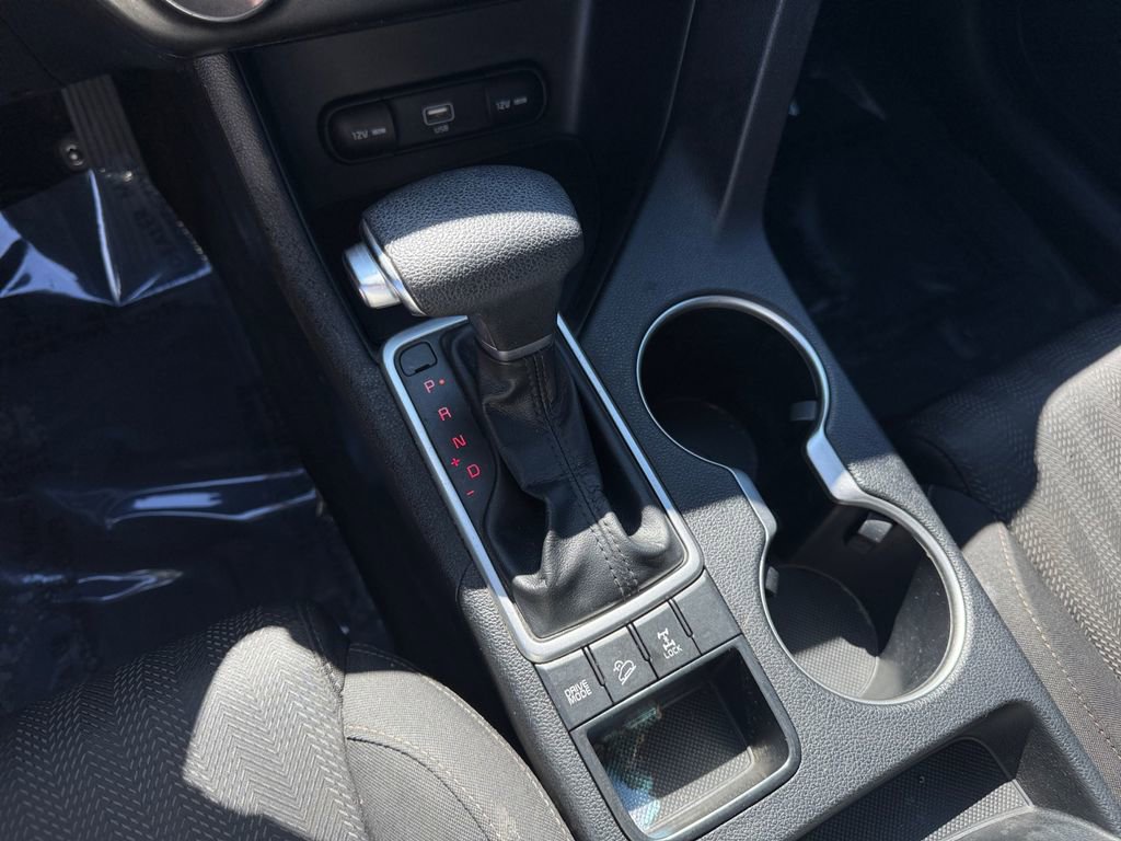 Used 2020 Kia Sportage LX image 17