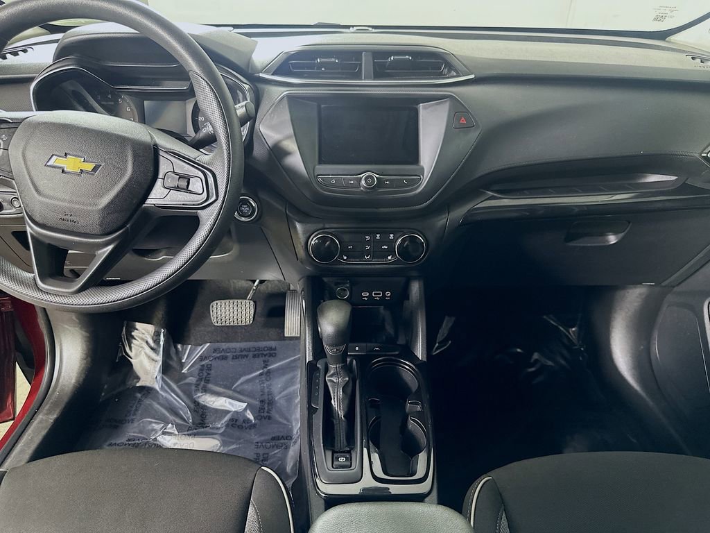 Used 2023 Chevrolet TrailBlazer LT image 18