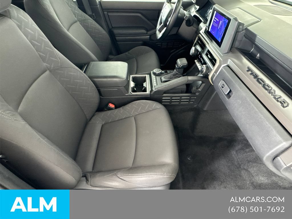 Used 2024 Toyota Tacoma SR5 AWD/4WD image 16