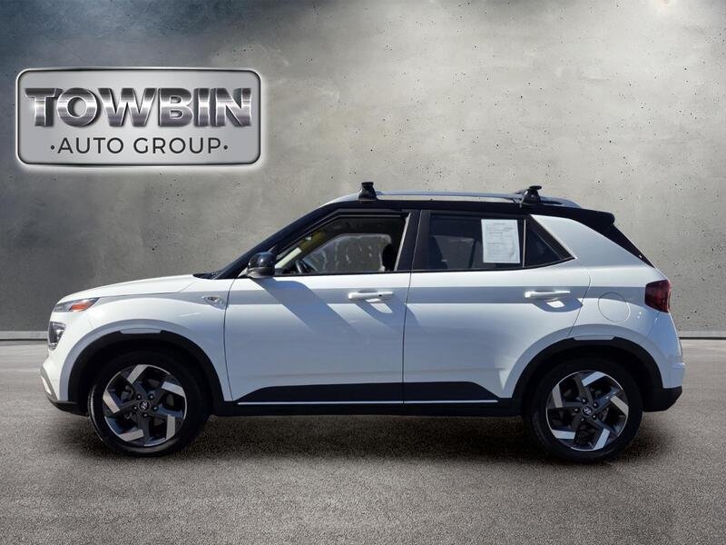 Used 2022 Hyundai Venue Limited FWD video 2