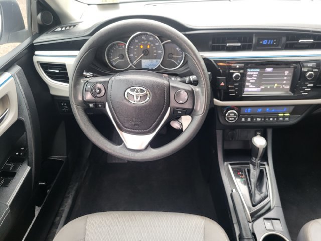 Used 2016 Toyota Corolla LE FWD image 25