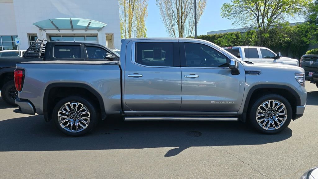 Used 2023 GMC Sierra 1500 Denali Ultimate AWD/4WD image 2