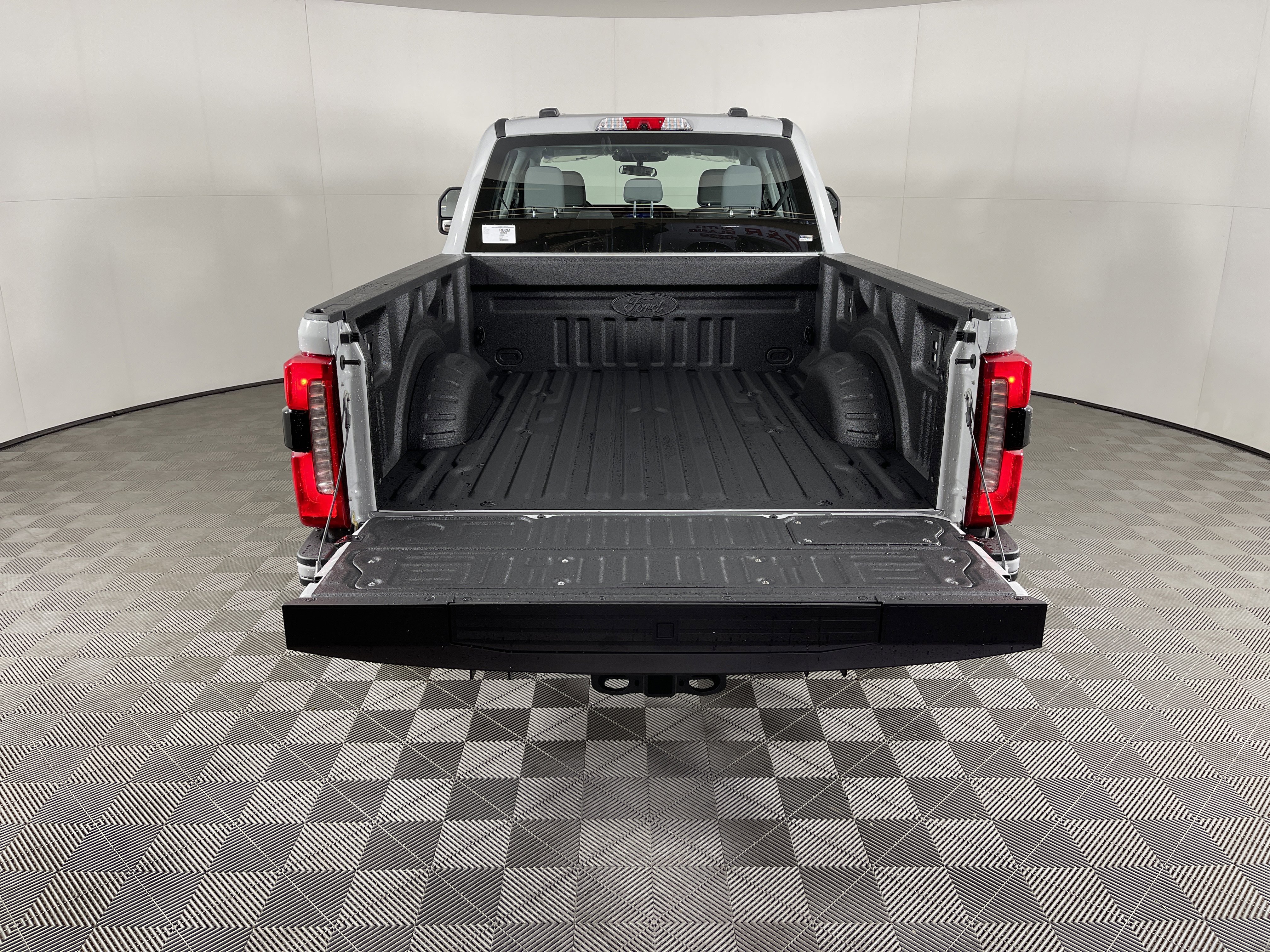 New 2026 Ford F250 4x4 Crew Cab Super Duty image 8