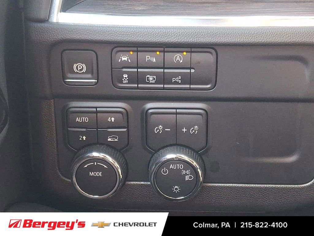 Certified 2025 Chevrolet Tahoe LT AWD/4WD image 28