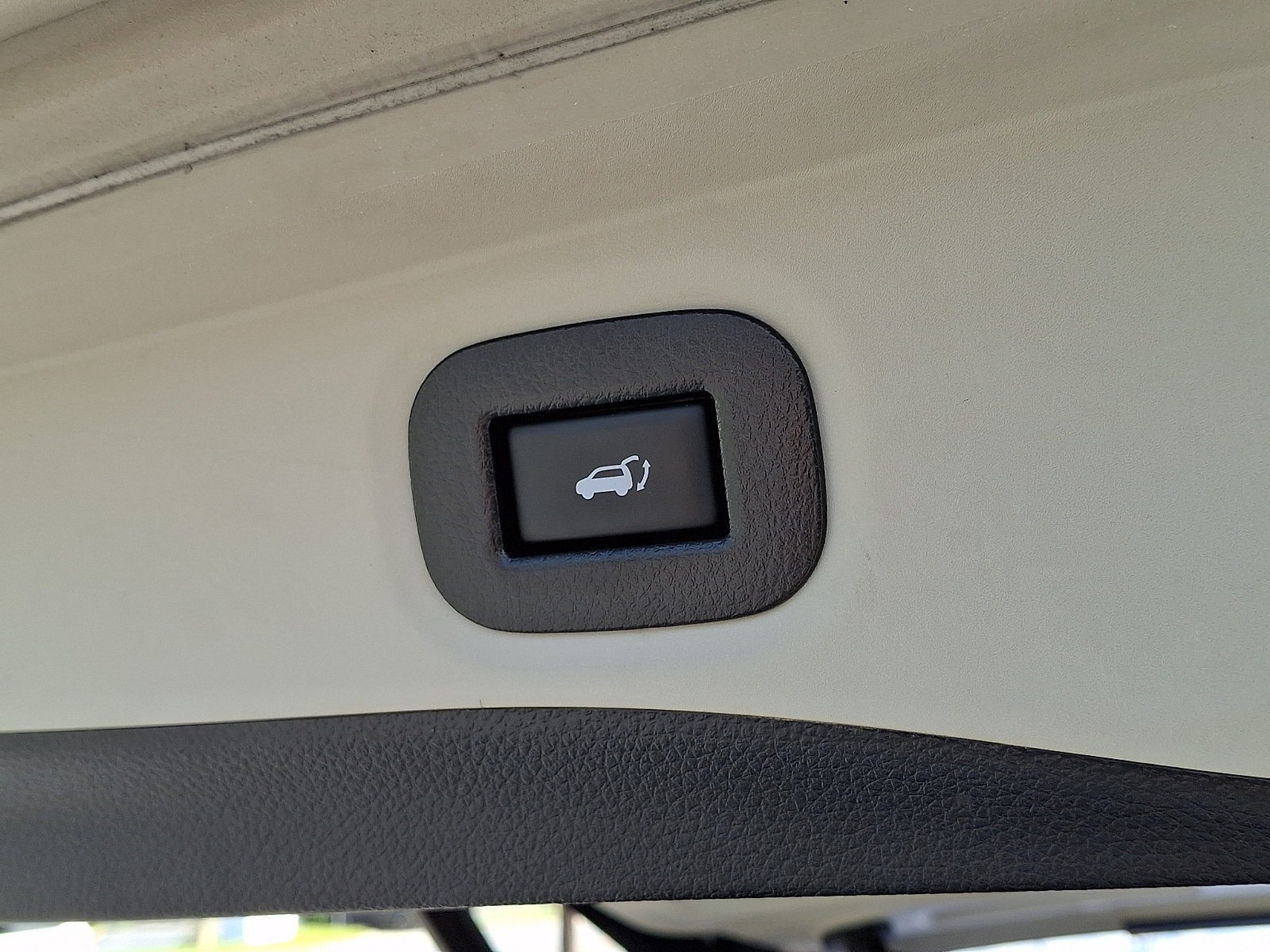 Used 2019 Nissan Rogue SV AWD/4WD image 28
