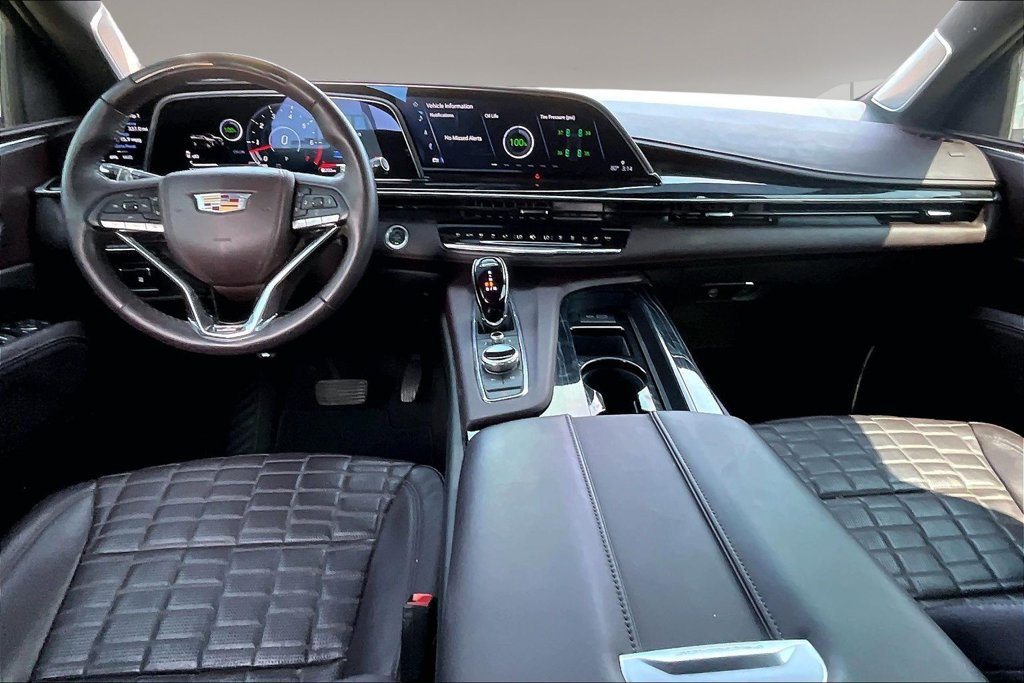 Used 2024 Cadillac Escalade V AWD/4WD image 15