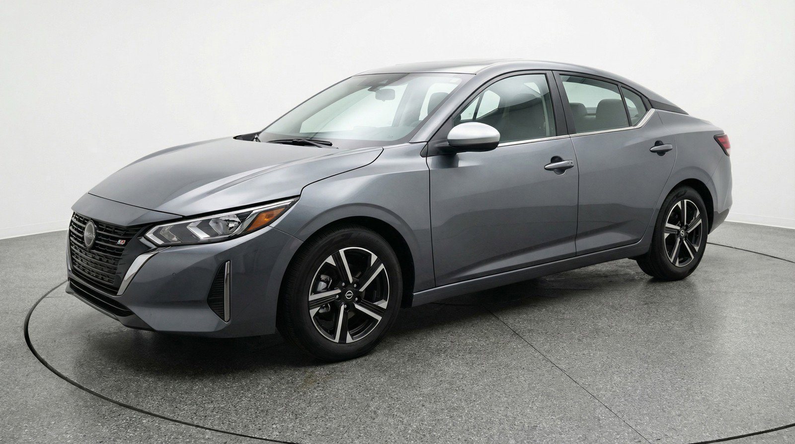 Used 2025 Nissan Sentra SV image 3