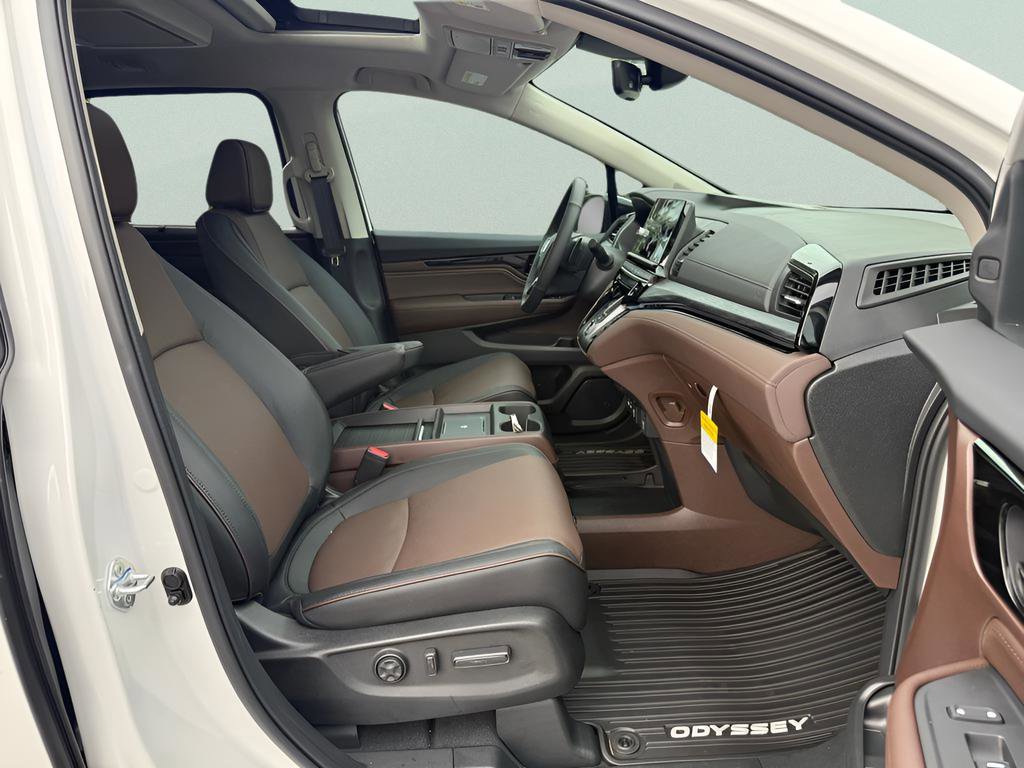 New 2026 Honda Odyssey Elite image 15