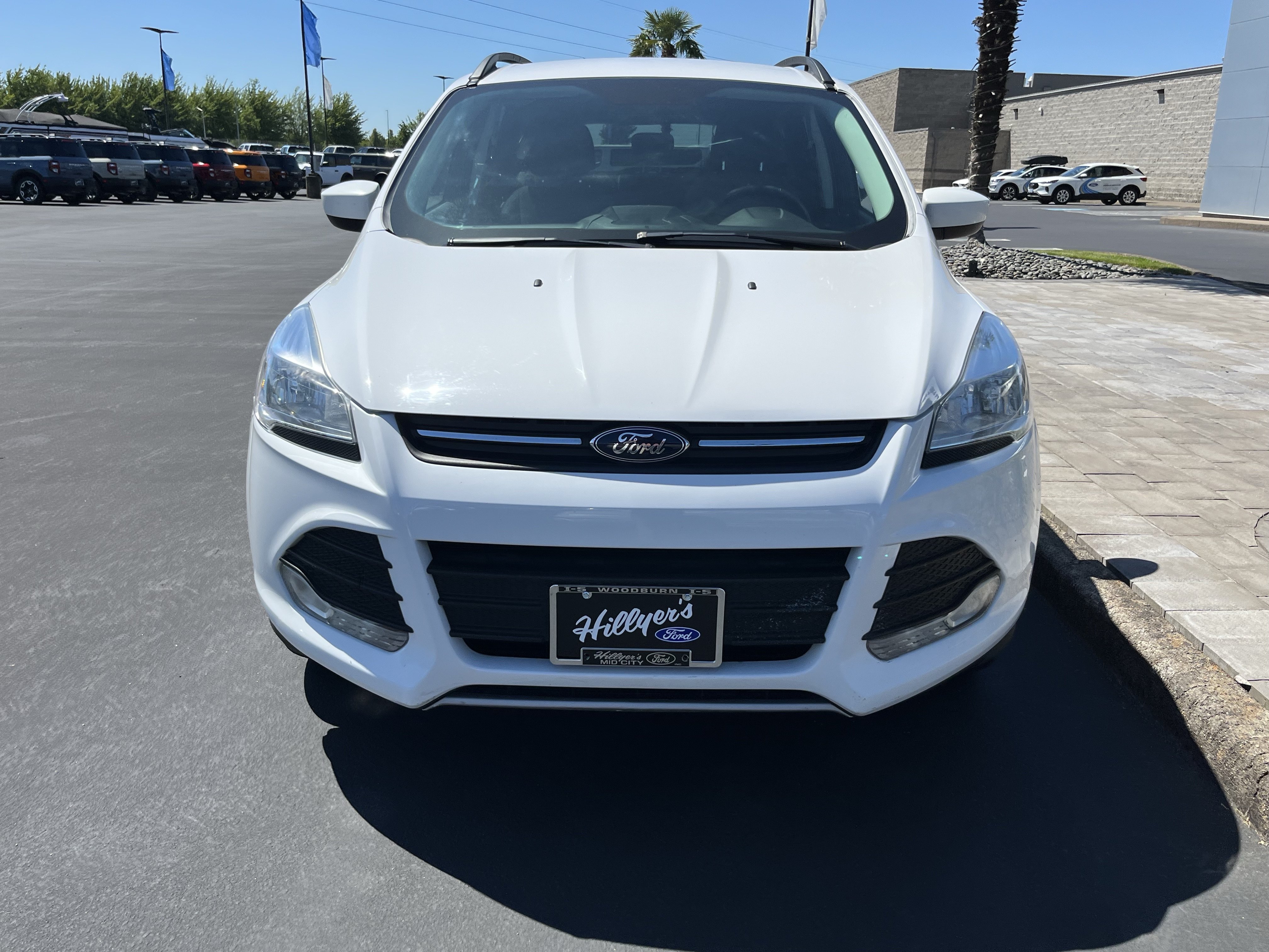 Used 2016 Ford Escape SE w/ Equipment Group 201A FWD image 5