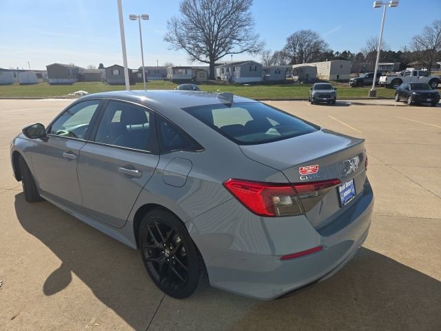 Used 2024 Honda Civic Sport image 5