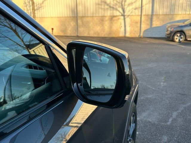 Used 2022 Jeep Grand Cherokee Overland image 12