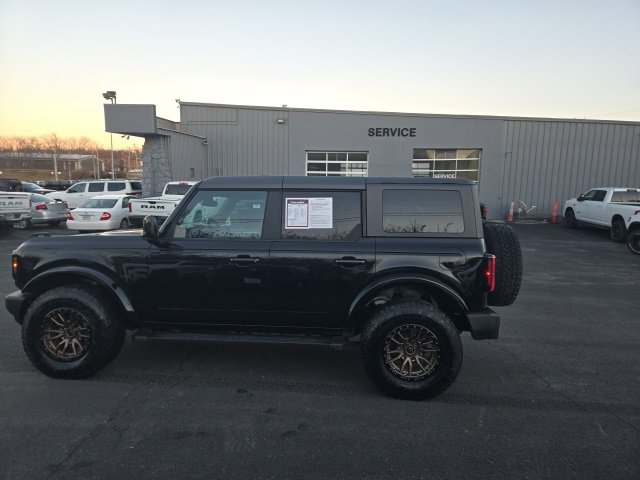 Used 2023 Ford Bronco Outer Banks image 8