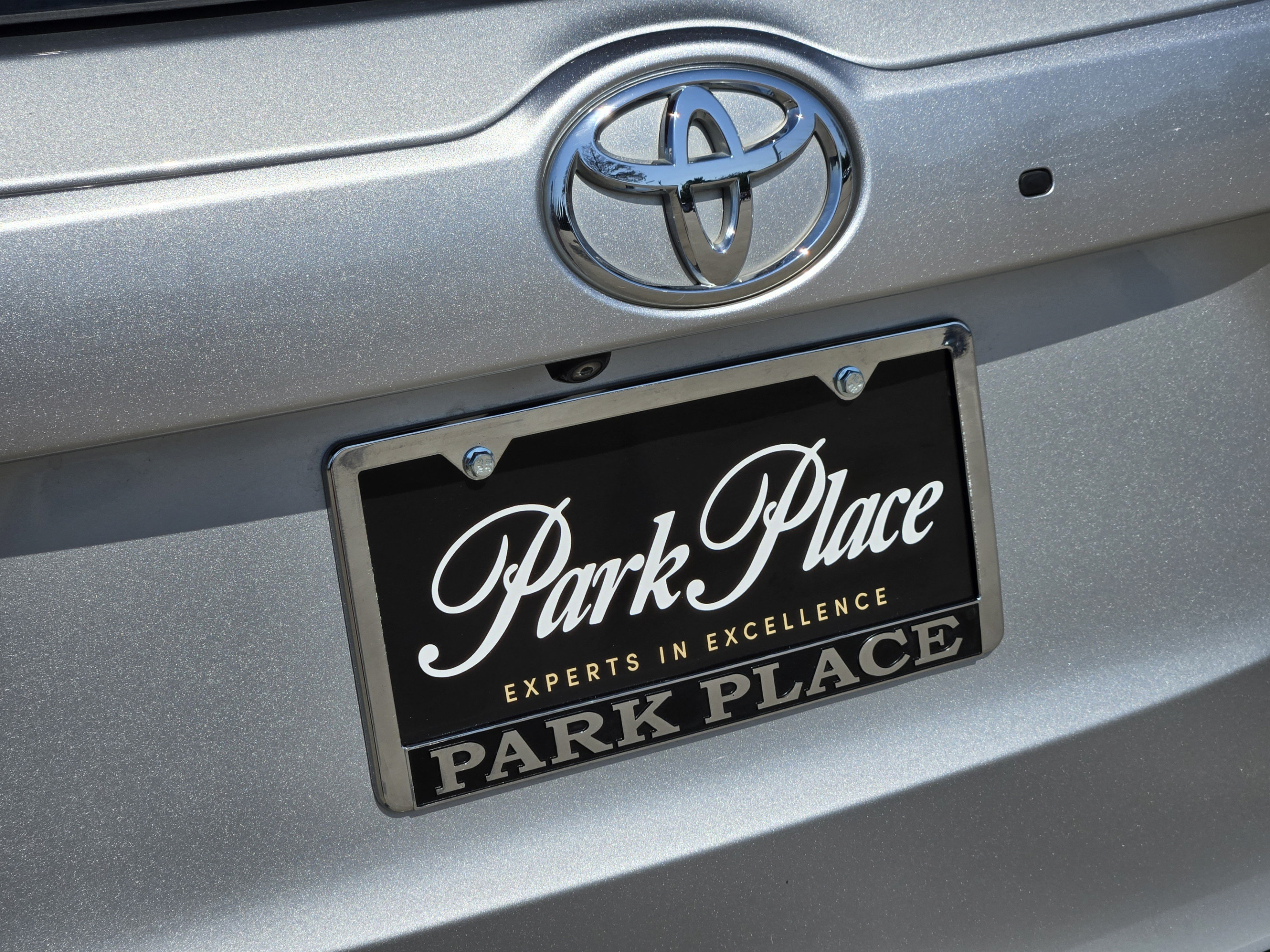 Used 2018 Toyota Highlander Limited FWD image 41