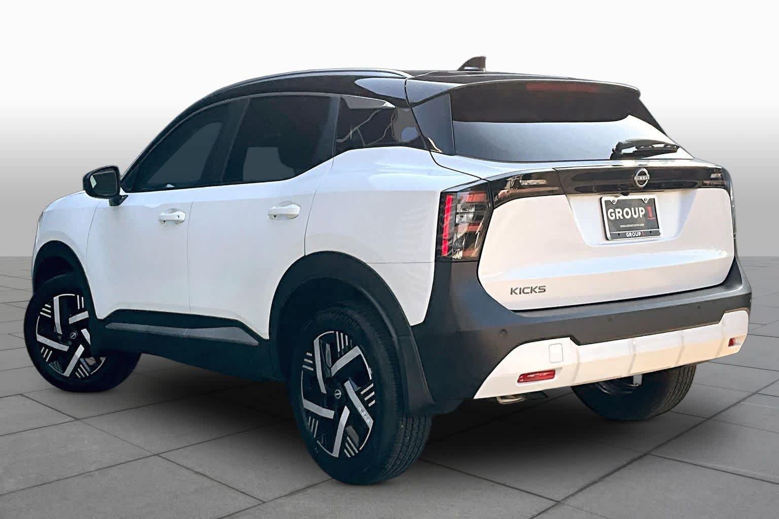 Certified 2026 Nissan Kicks SV FWD image 12