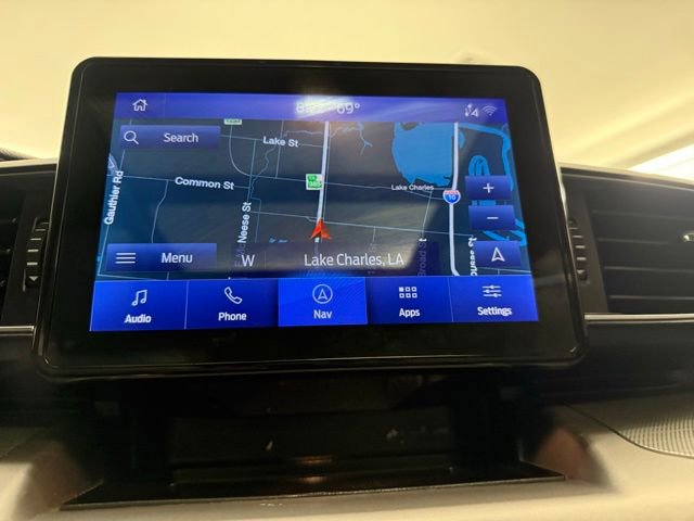 Used 2021 Ford Explorer XLT w/ Equipment Group 202A image 24