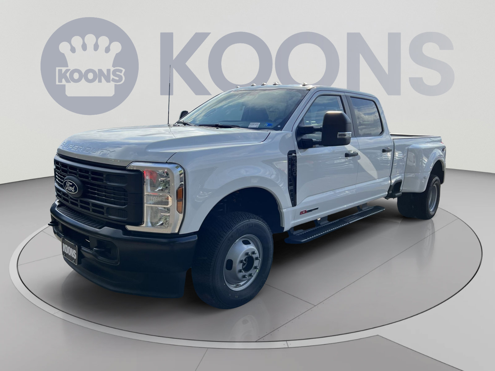 New 2027 Ford F350 XL