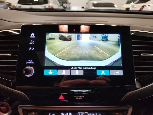 Certified 2025 Honda Passport Black Edition image 15