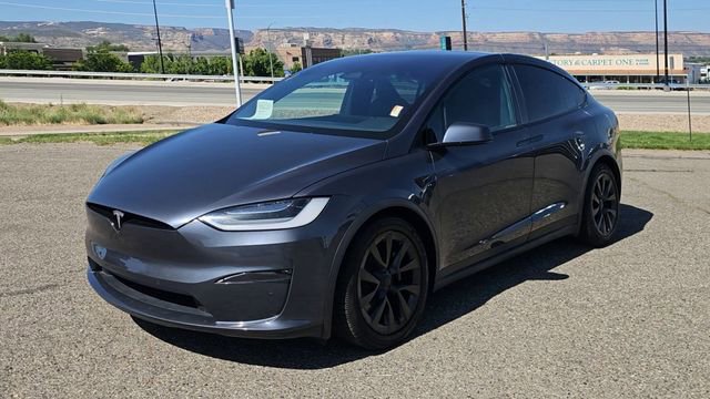 Used 2022 Tesla Model X image 4