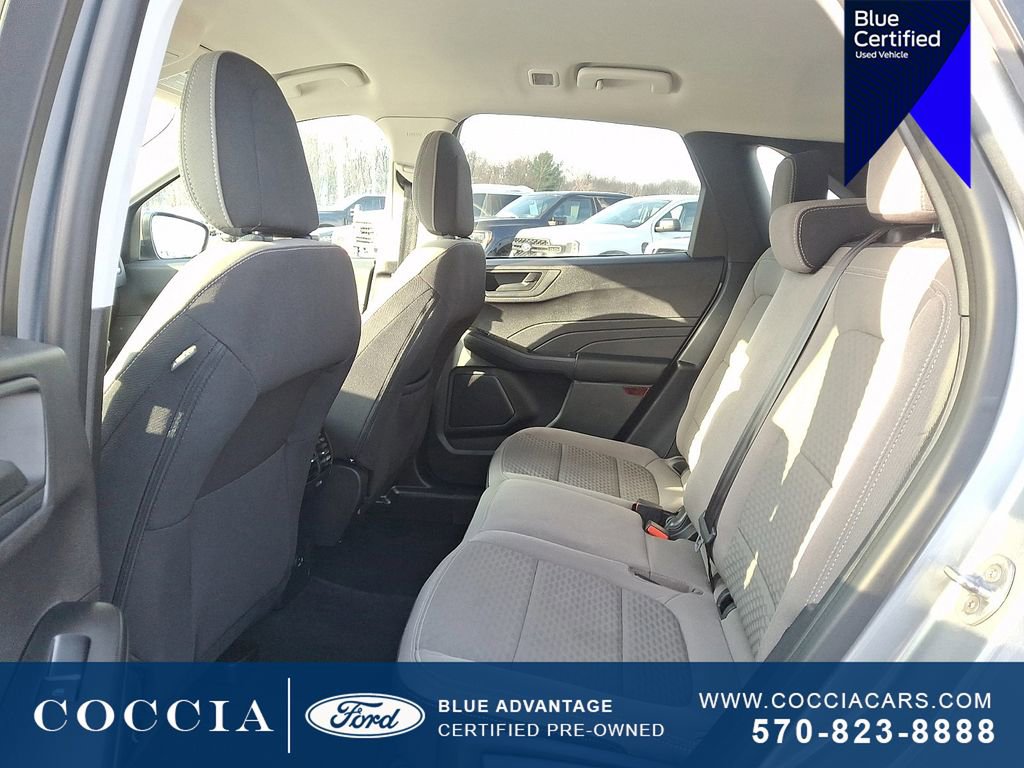 Certified 2022 Ford Escape SE w/ Cold Weather Package image 10