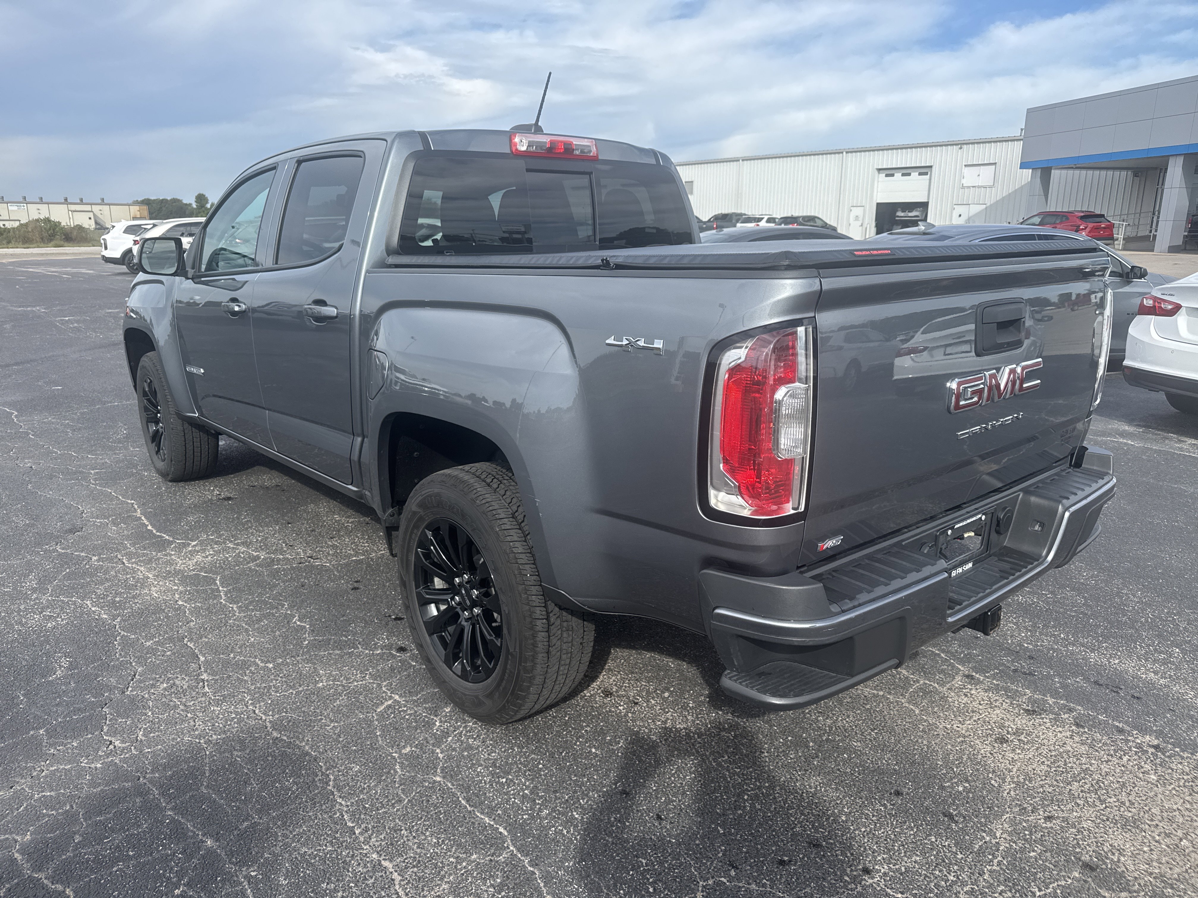 Used 2022 GMC Canyon Elevation w/ Trailering Package image 3