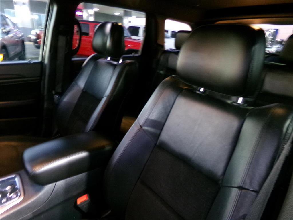 Used 2020 Jeep Grand Cherokee Altitude image 18