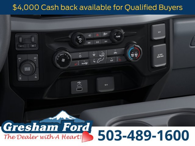 New 2026 Ford F250 XLT w/ XLT Premium Package AWD/4WD image 17
