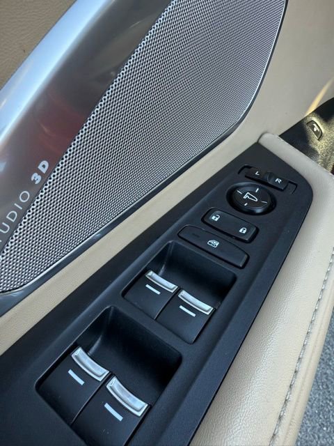 Certified 2019 Acura RDX AWD w/ Advance Package image 16