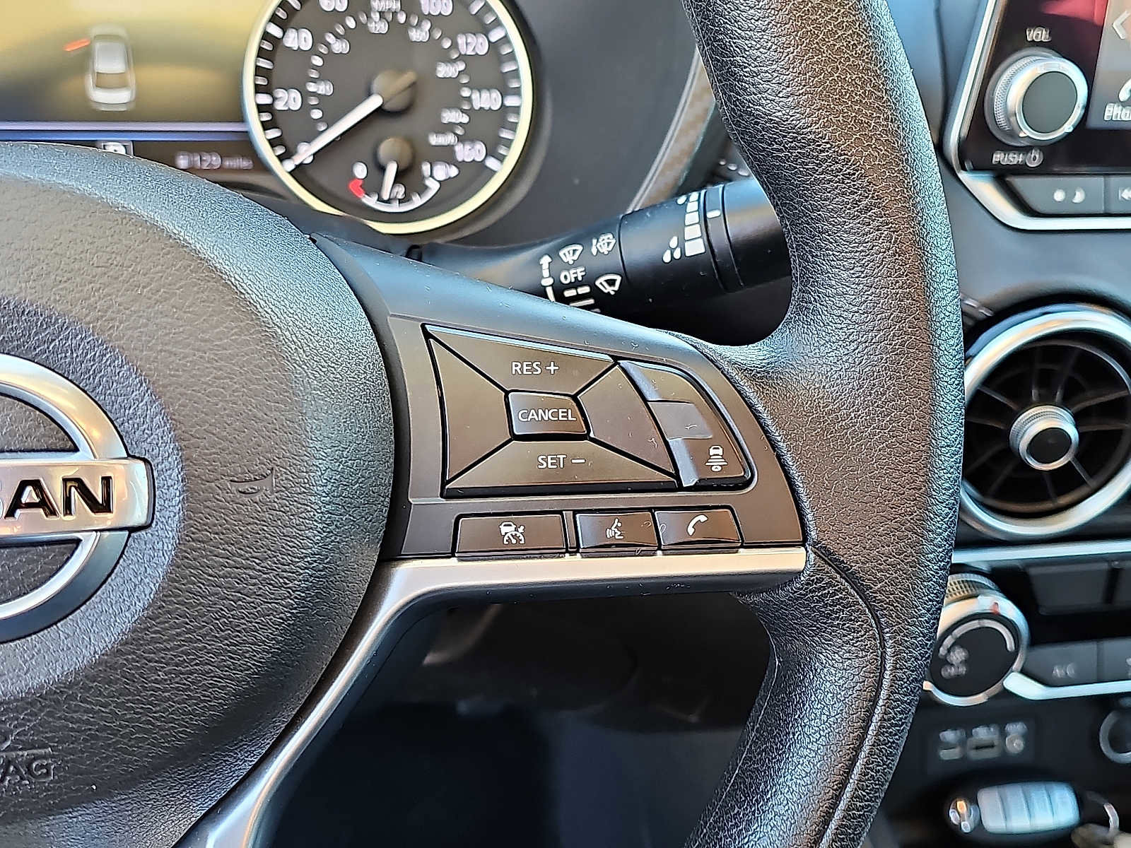 Used 2023 Nissan Sentra SV image 22