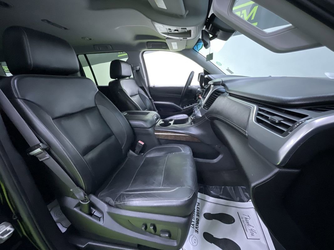 Used 2016 Chevrolet Suburban LT image 30