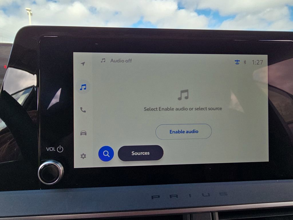 Used 2025 Toyota Prius Plug-In Hybrid image 22