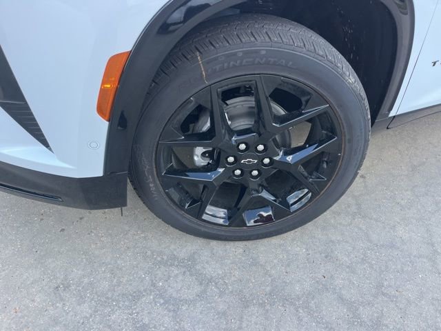 New 2026 Chevrolet Traverse RS w/ LPO, Floor Liner Package FWD image 48