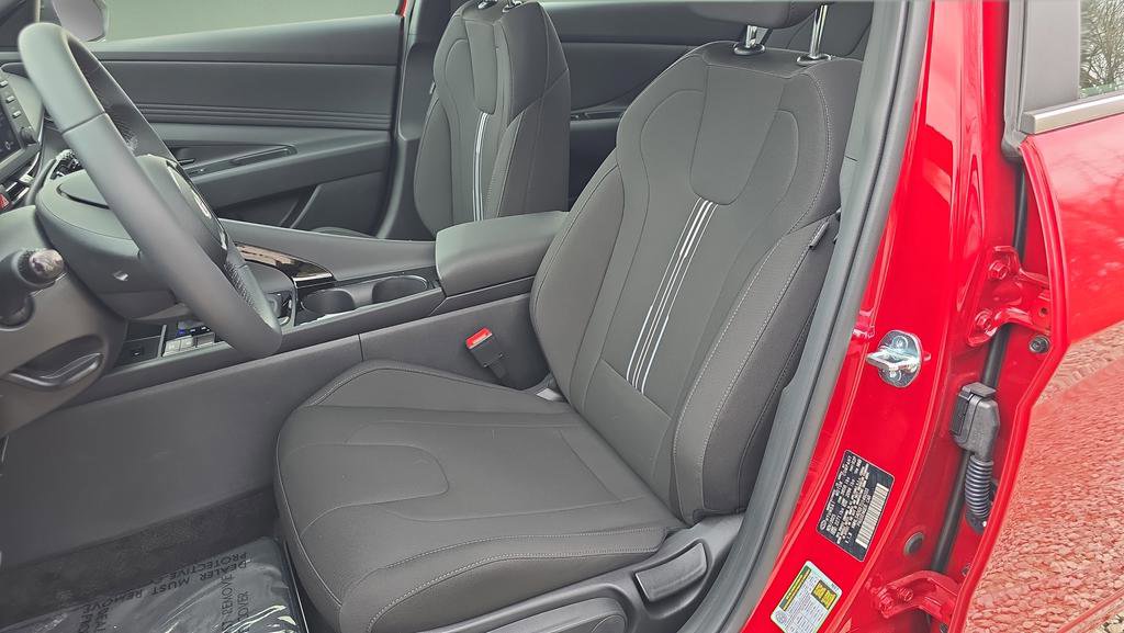 New 2026 Hyundai Elantra SEL Sport Premium FWD image 23