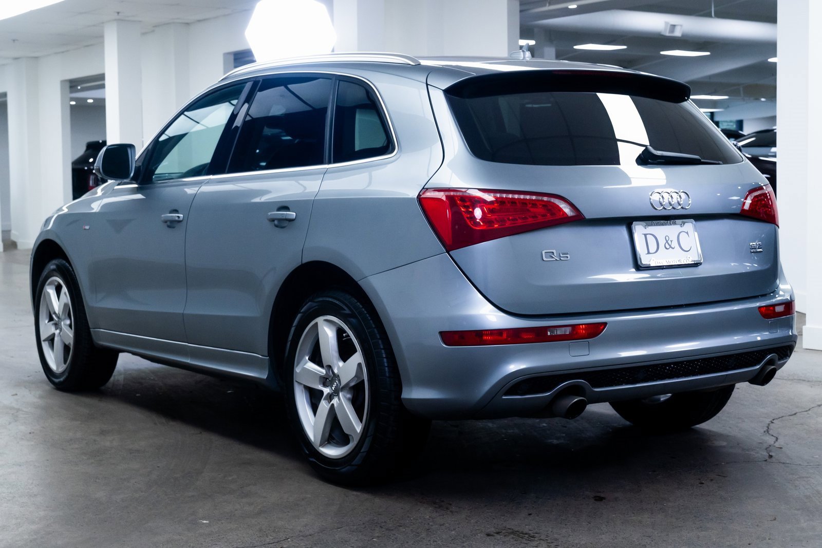 Used 2011 Audi Q5 3.2 Prestige image 4