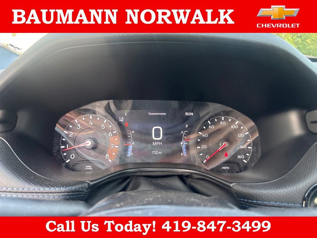 Used 2026 Jeep Compass Latitude w/ Sun and Sound Group AWD/4WD image 7