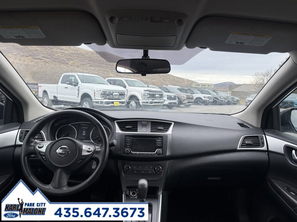 Used 2018 Nissan Sentra S w/ S Midnight Style Package image 10