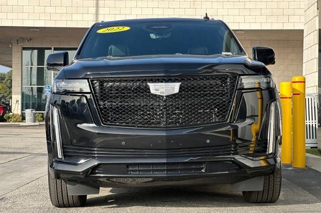 Certified 2022 Cadillac Escalade Sport w/ LPO, ONYX Package image 9