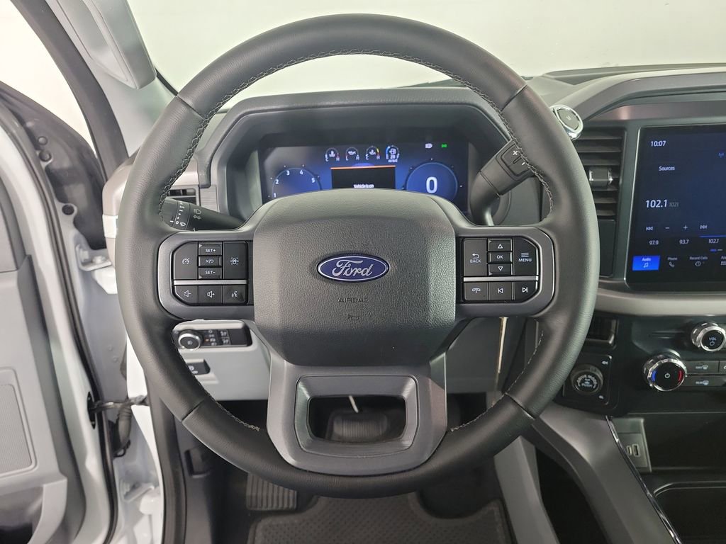 Used 2025 Ford F150 XLT w/ Equipment Group 301A Standard image 18