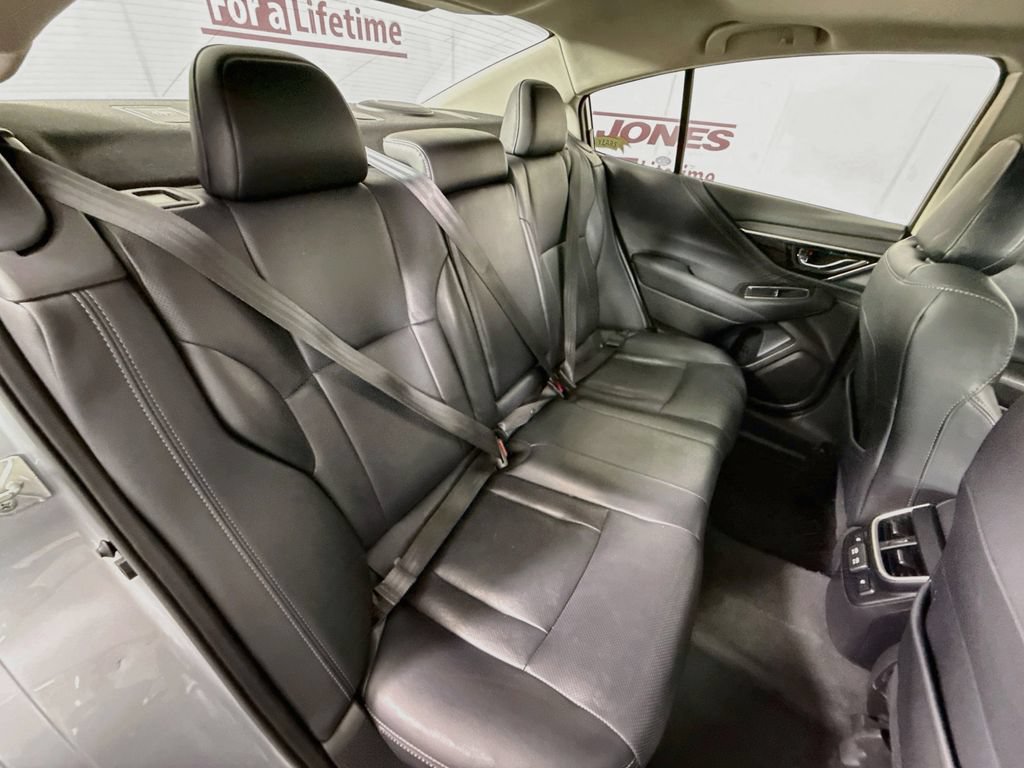Used 2022 Subaru Legacy Limited AWD/4WD image 32