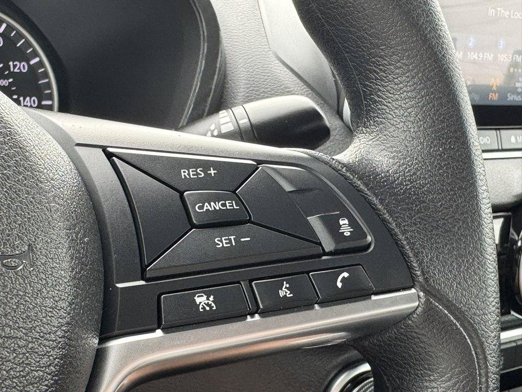 Used 2025 Nissan Sentra SV FWD image 13