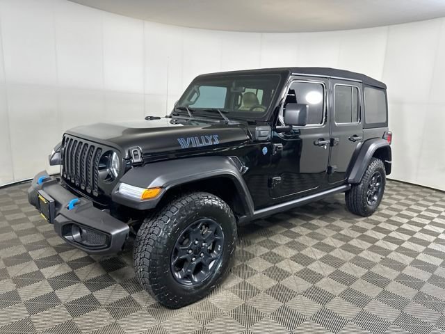 Used 2023 Jeep Wrangler Unlimited w/ Cold Weather Group AWD/4WD image 7