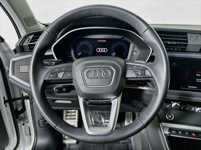 Certified 2023 Audi Q3 2.0T Premium w/ Convenience Package AWD/4WD image 11