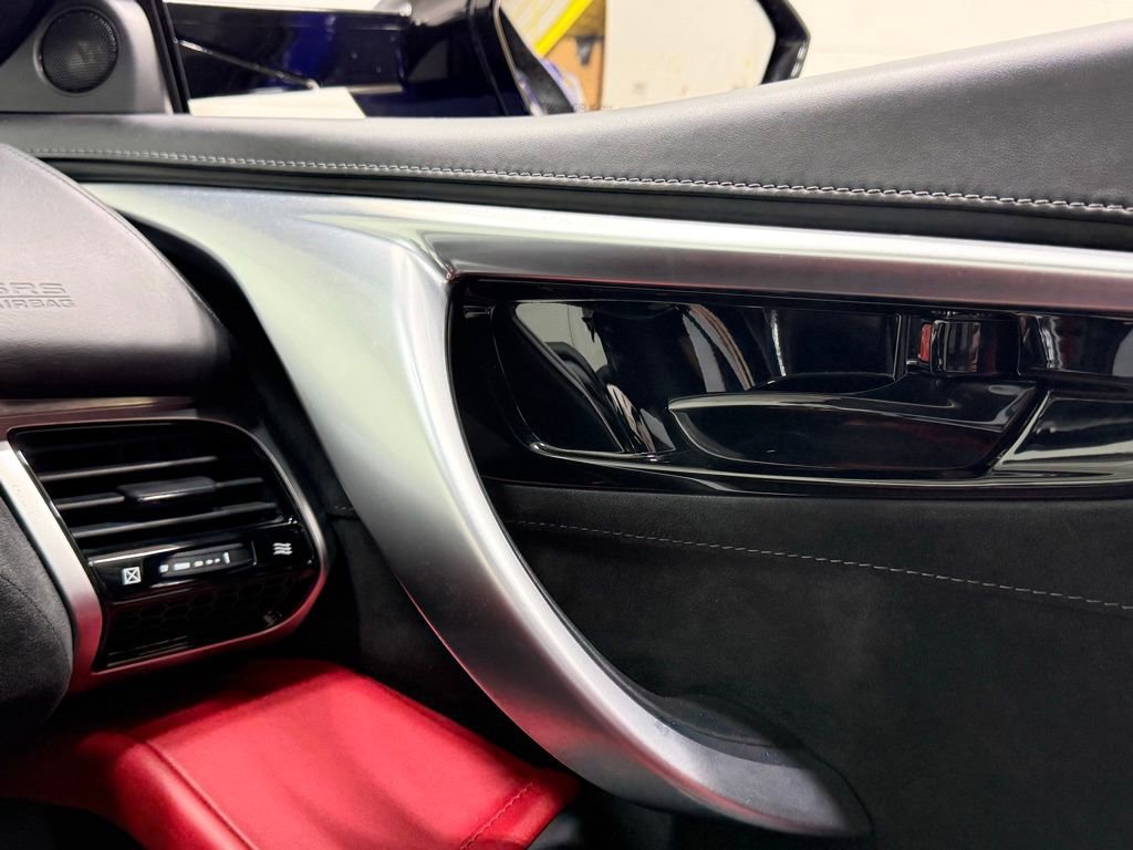 Used 2017 Acura NSX image 44