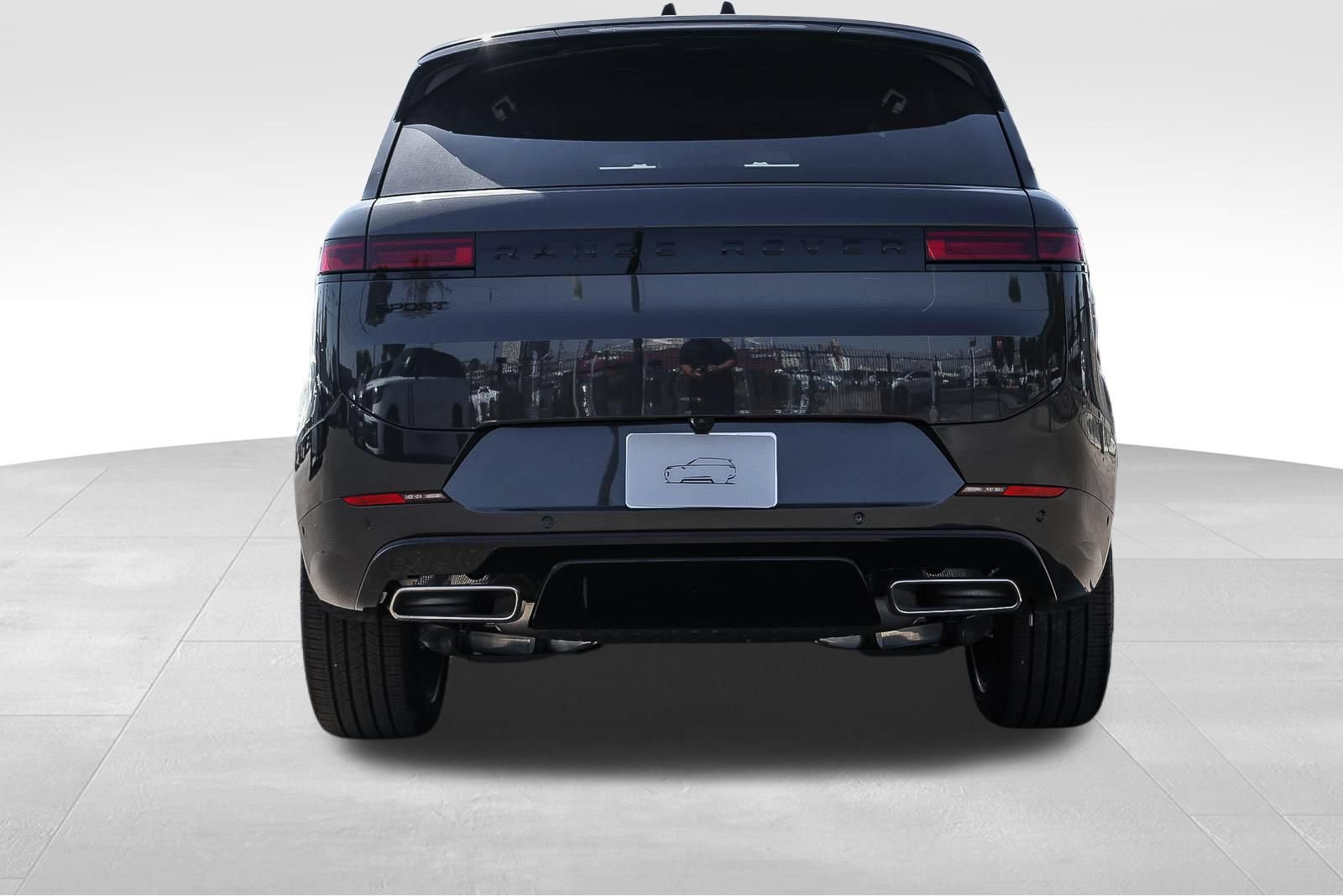 New 2026 Land Rover Range Rover Sport Dynamic SE AWD/4WD image 6