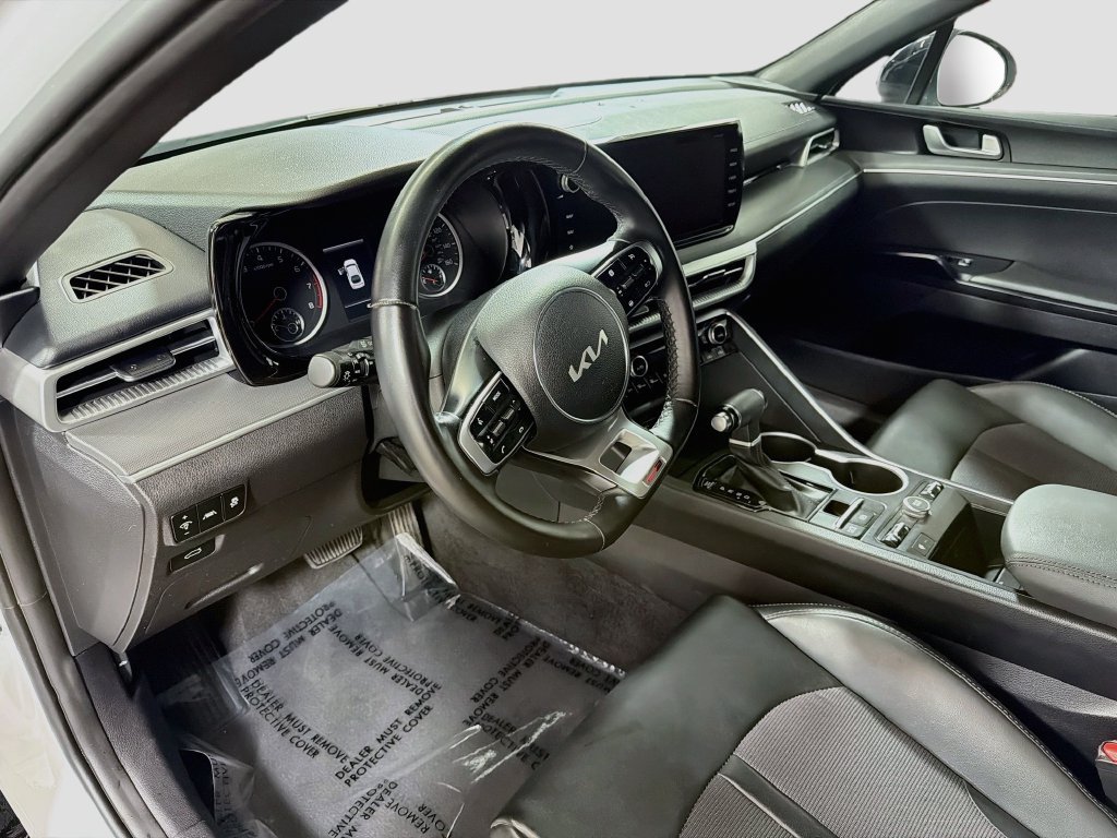 Used 2022 Kia K5 GT-Line AWD/4WD image 11