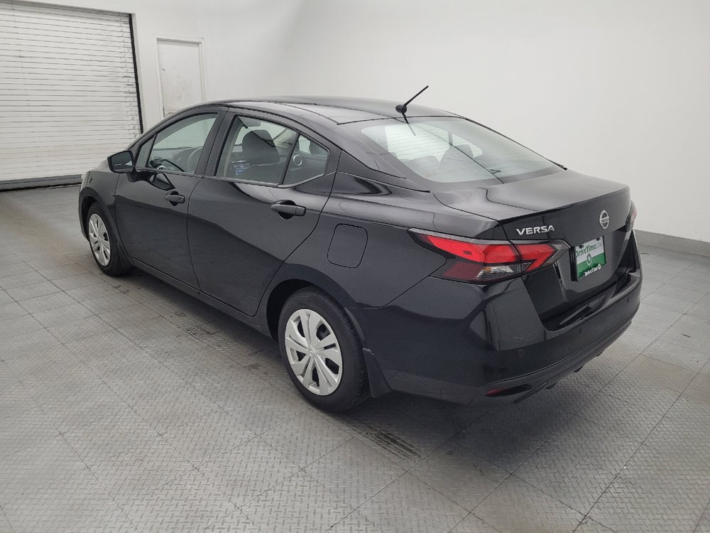 Used 2020 Nissan Versa S FWD image 5