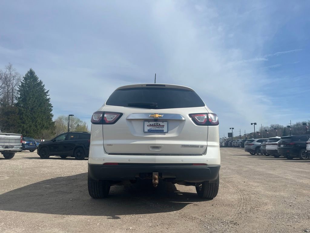 Used 2015 Chevrolet Traverse LT w/ Style and Technology Package AWD/4WD image 7