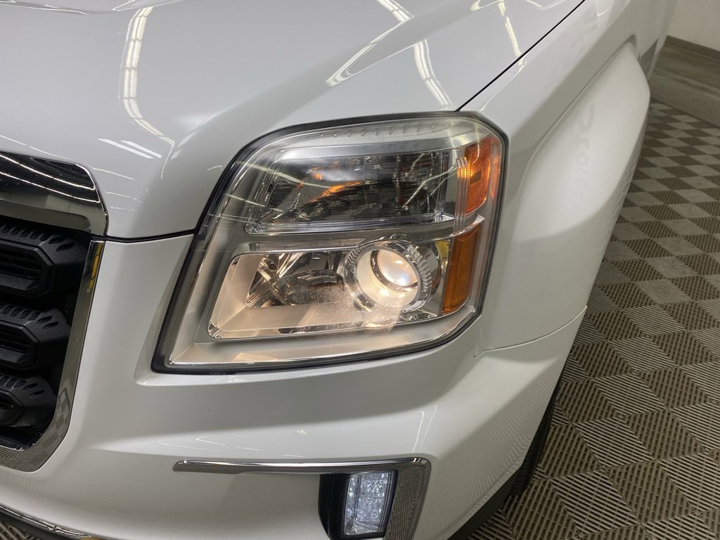 Used 2017 GMC Terrain SLE w/ Convenience Package image 5