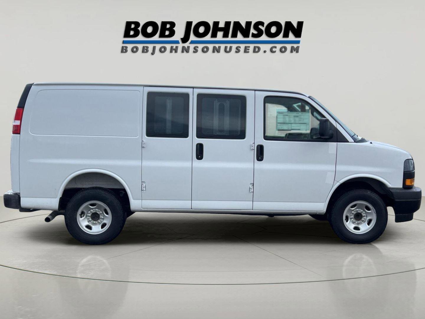 New 2026 GMC Savana 3500 w/ Driver Convenience Package image 2